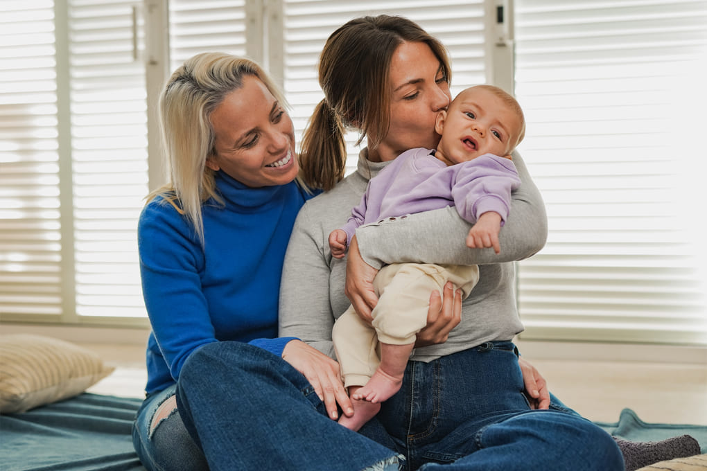 Guía completa de reproducción asistida para parejas del mismo sexo en Miami